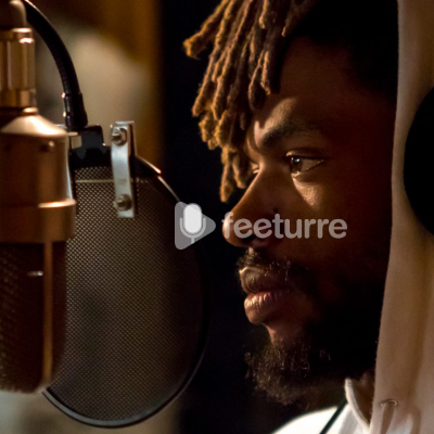 Custom 16 Bar Featured Verse