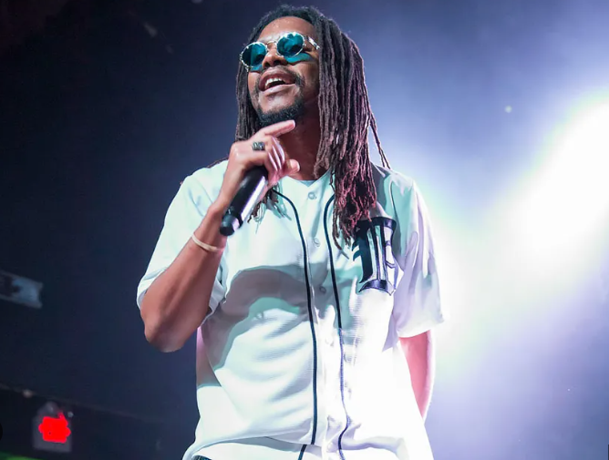 The Open Verse Challenge – Win a Spot on Lupe’s Album